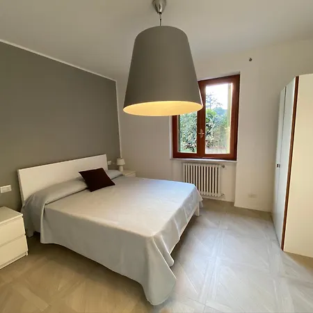 Vakantiehuis Anastasye Your Lakefront Vacation *