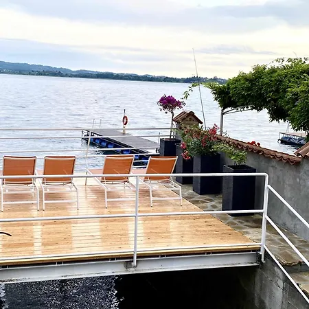Anastasye Your Lakefront Vacation Vakantiehuis Predore